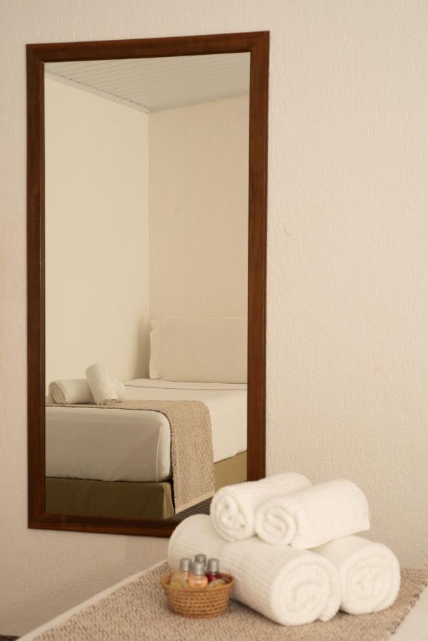 Pousada Malibu เฟอร์นันโด เด โนรอนญา ภายนอก รูปภาพ