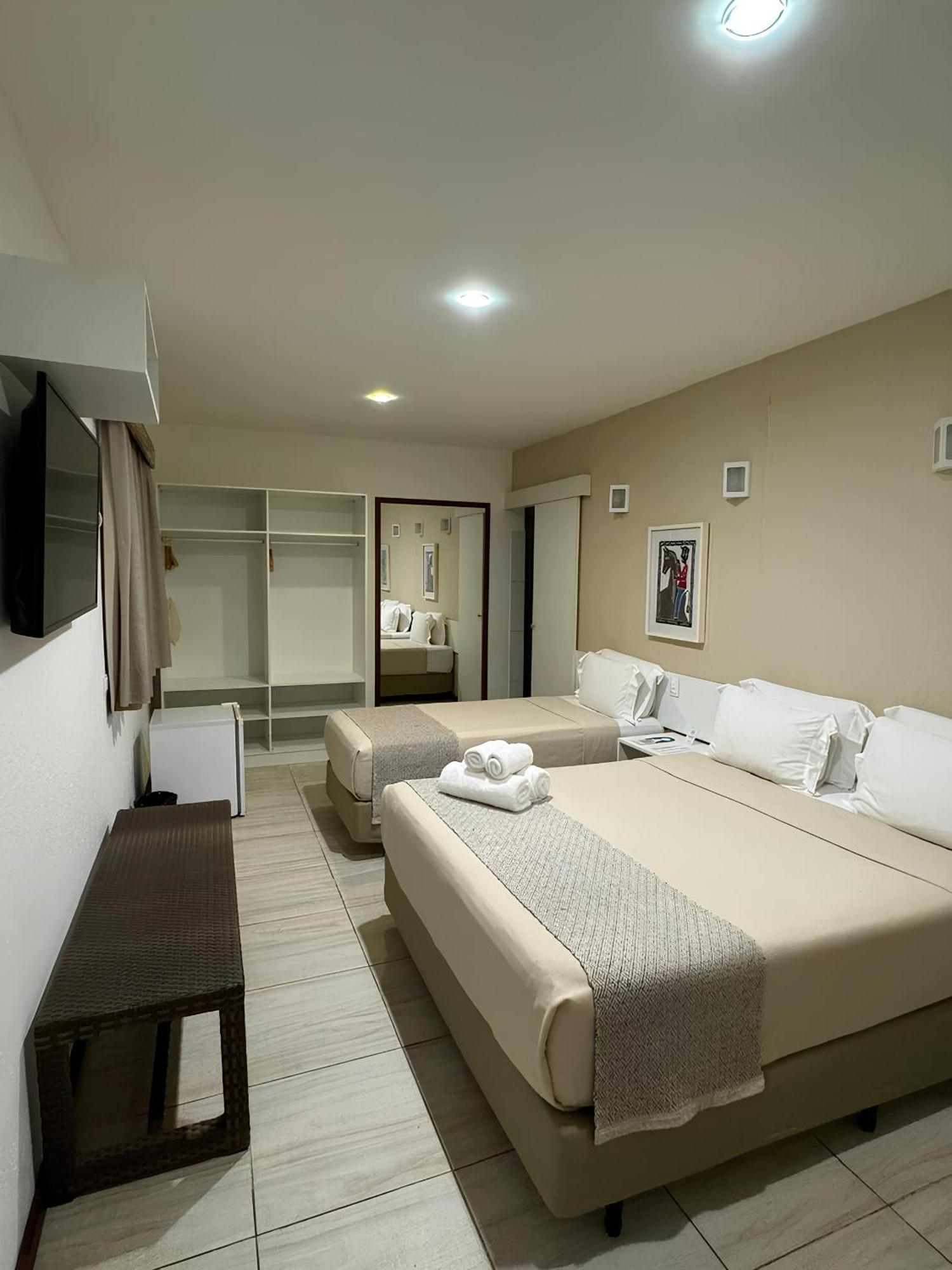 Pousada Malibu เฟอร์นันโด เด โนรอนญา ภายนอก รูปภาพ